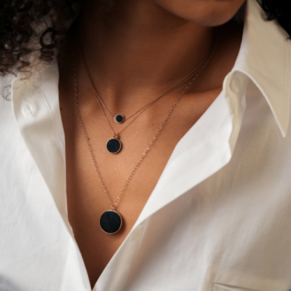 Ginette NY Collier Ever Disc Onyx – Image 3