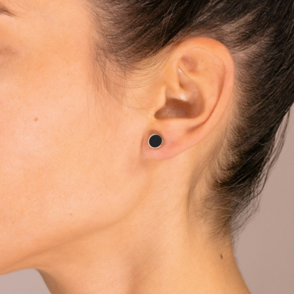 Ginette NY Boucles D'oreilles Ever Disc Onyx – Image 2