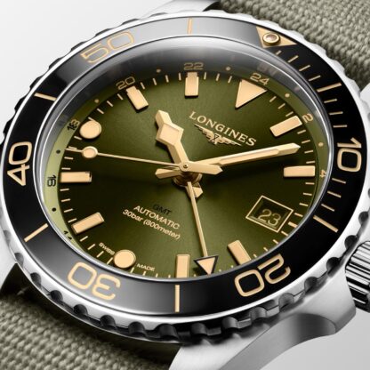 Longines HydroConquest GMT Vert Zoom